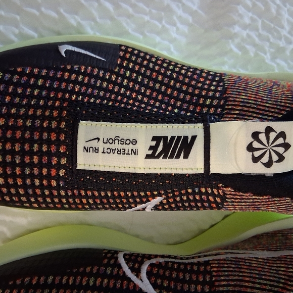 NIKE INTERACT RUN EASYON SE main image 4
